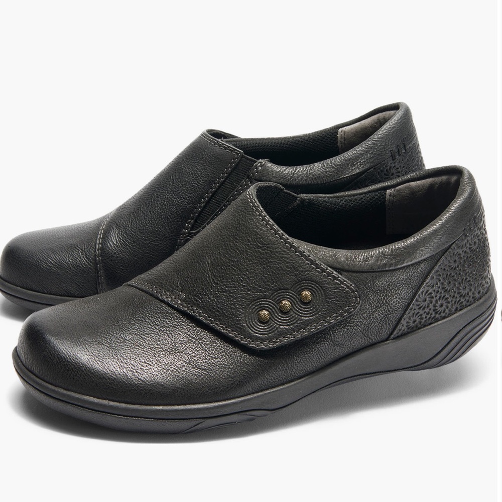 HALSA FOOTWEAR Anna Black Leather Clogs Shoes 9.5 Wide Good Condition
